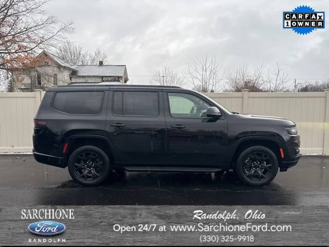 2023 Jeep Wagoneer Series II Carbide 4WD photo