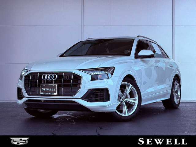 2023 Audi Q8 Prestige AWD photo