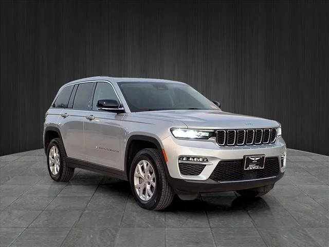 2023 Jeep Grand Cherokee Limited 4WD photo