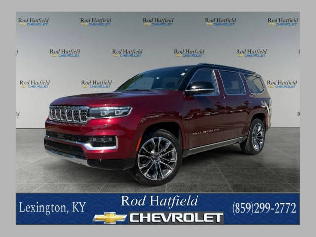 2023 Jeep Grand Wagoneer Series III 4WD photo