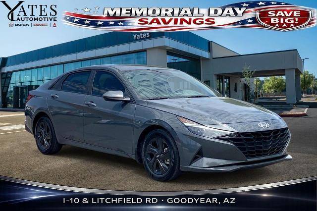 2023 Hyundai Elantra SEL FWD photo