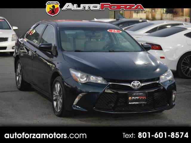 2015 Toyota Camry SE FWD photo