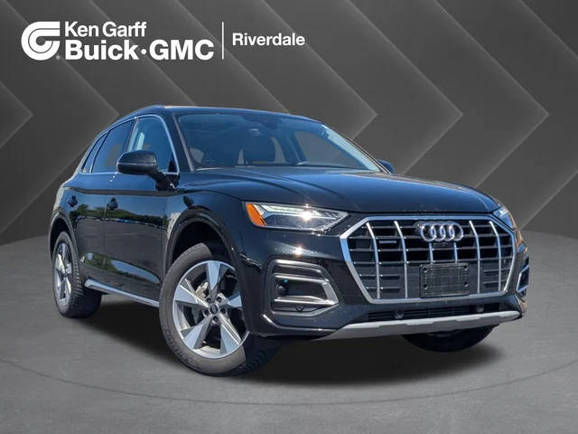 2023 Audi Q5 Premium Plus AWD photo
