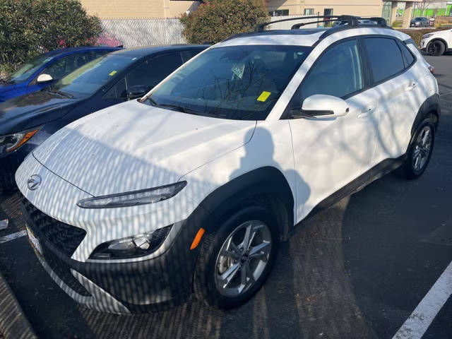 2023 Hyundai Kona SEL FWD photo