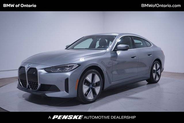 2023 BMW i4 eDrive35 RWD photo
