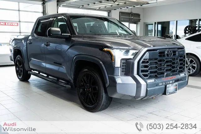 2023 Toyota Tundra SR5 4WD photo