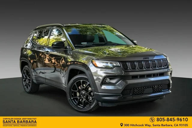 2023 Jeep Compass Altitude 4WD photo