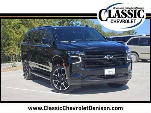 2023 Chevrolet Suburban RST 4WD photo