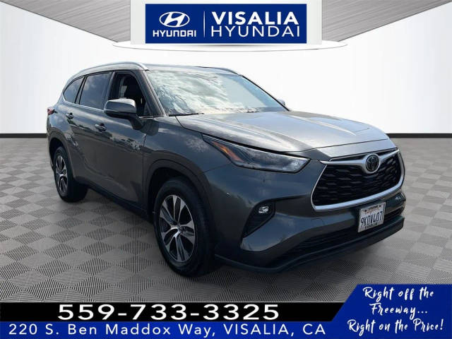 2021 Toyota Highlander XLE FWD photo