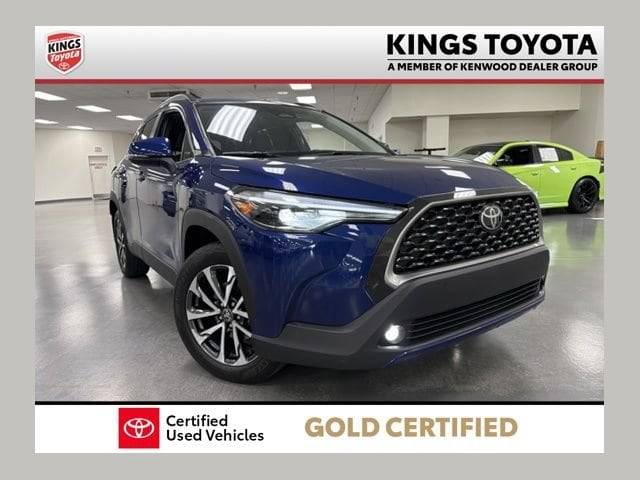 2023 Toyota Corolla Cross XLE AWD photo