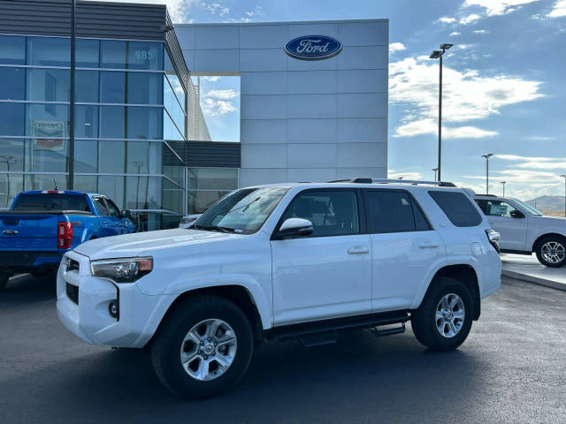 2023 Toyota 4Runner SR5 Premium 4WD photo