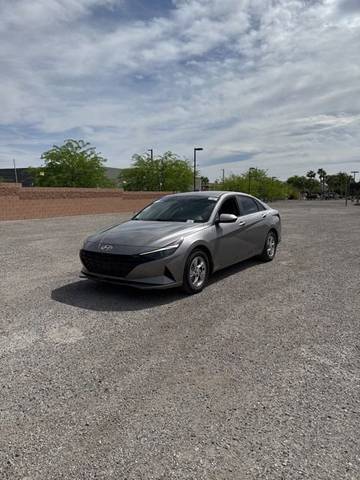 2023 Hyundai Elantra SE FWD photo