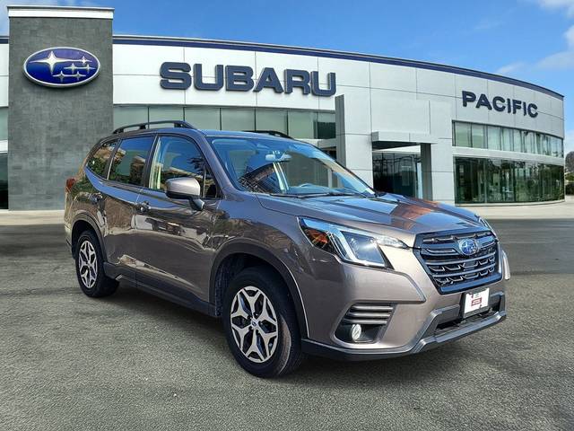 2023 Subaru Forester Premium AWD photo