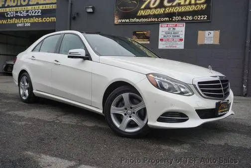 2015 Mercedes-Benz E-Class E 350 Luxury RWD photo