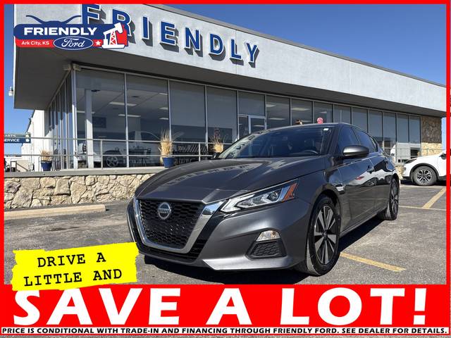 2022 Nissan Altima 2.5 SV FWD photo
