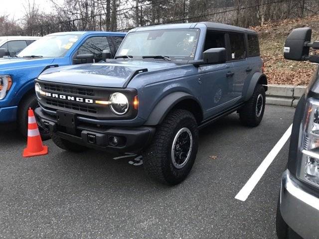 2023 Ford Bronco 4 Door Black Diamond 4WD photo