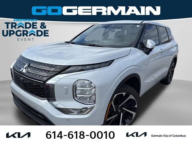 2023 Mitsubishi Outlander SE AWD photo