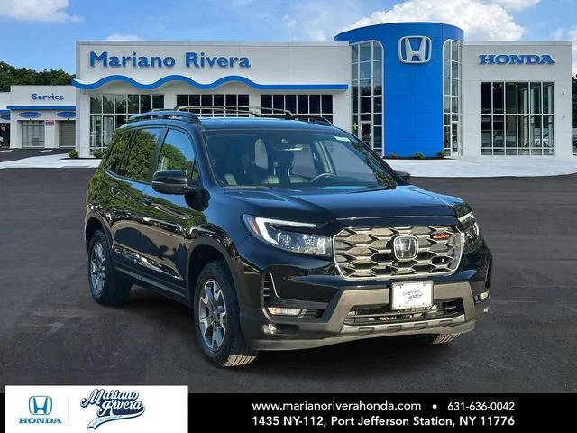 2023 Honda Passport TrailSport AWD photo
