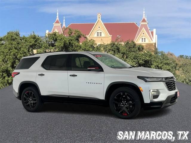 2023 Chevrolet Traverse Premier AWD photo