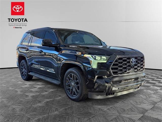 2023 Toyota Sequoia Platinum 4WD photo