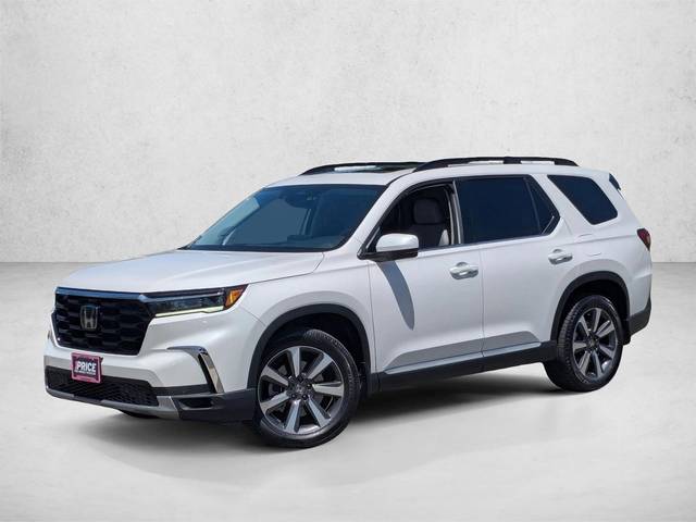 2023 Honda Pilot Touring AWD photo
