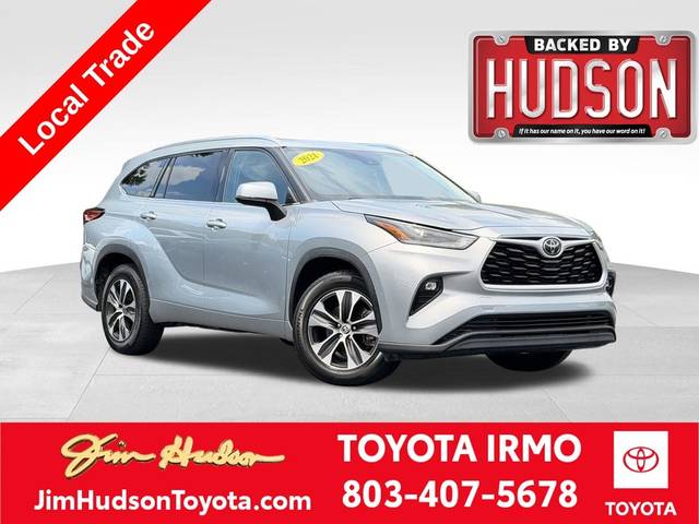 2021 Toyota Highlander XLE FWD photo