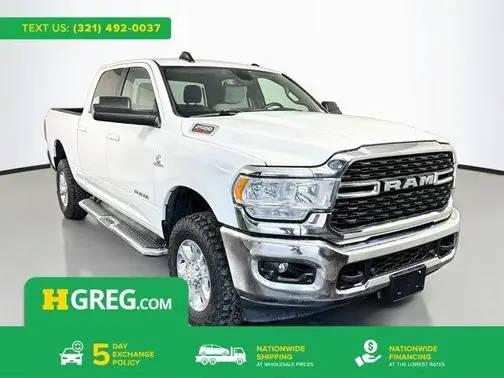2022 Ram 2500 Big Horn 4WD photo