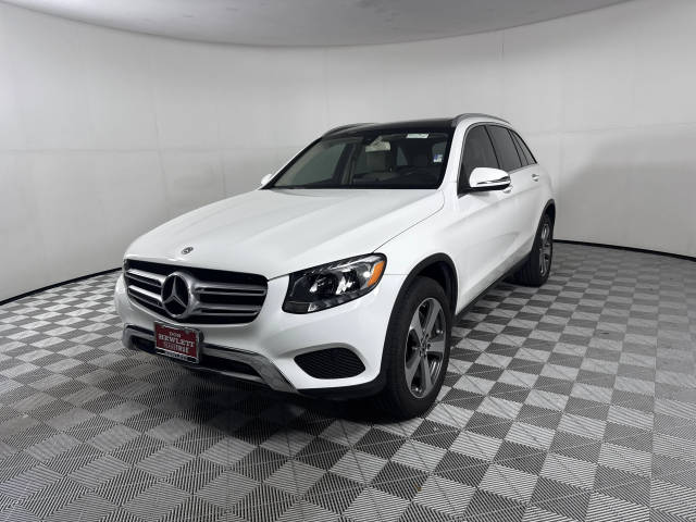 2019 Mercedes-Benz GLC-Class GLC 300 RWD photo