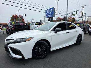 2022 Toyota Camry SE FWD photo