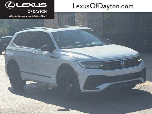 2023 Volkswagen Tiguan SE R-Line Black AWD photo