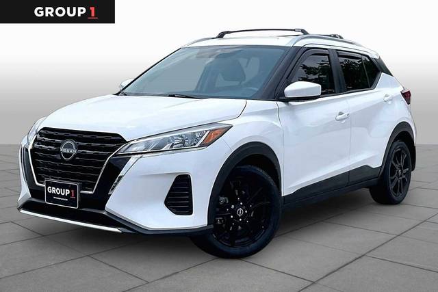 2023 Nissan Kicks SV FWD photo