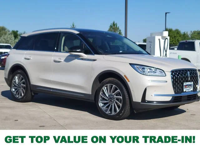 2023 Lincoln Corsair Reserve AWD photo