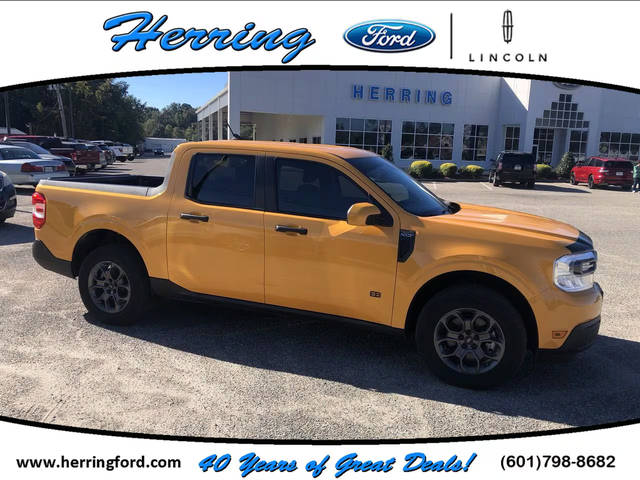 2023 Ford Maverick XLT AWD photo