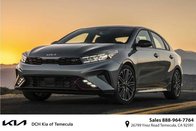 2023 Kia Forte LXS FWD photo