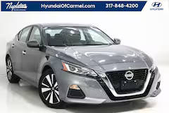 2022 Nissan Altima 2.5 SV FWD photo