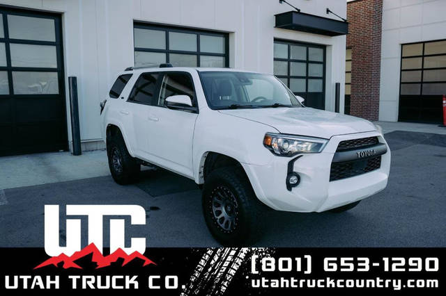 2021 Toyota 4Runner SR5 4WD photo