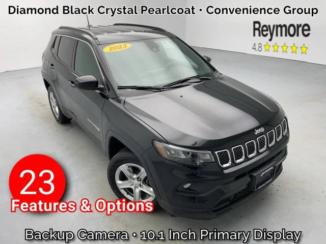 2023 Jeep Compass Latitude 4WD photo