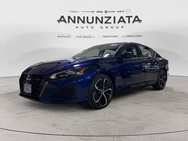 2023 Nissan Altima 2.5 SR FWD photo