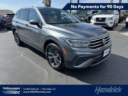 2023 Volkswagen Tiguan SE FWD photo