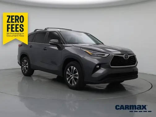 2023 Toyota Highlander XLE FWD photo