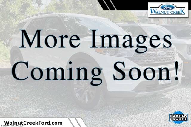 2023 Ford Explorer XLT 4WD photo