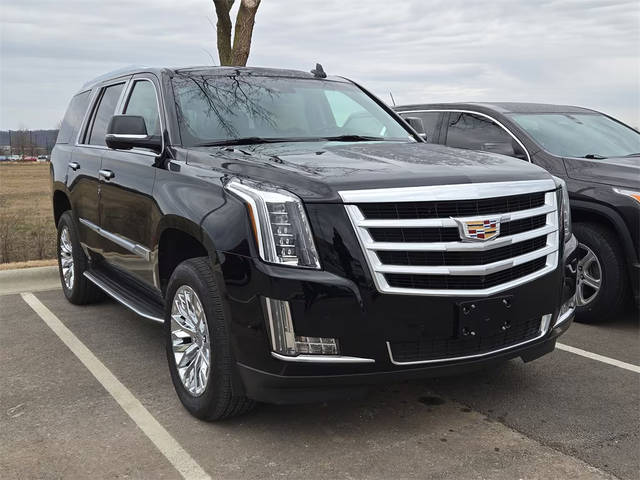 2018 Cadillac Escalade Luxury 4WD photo