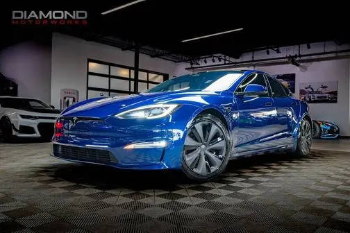 2022 Tesla Model S Plaid AWD photo