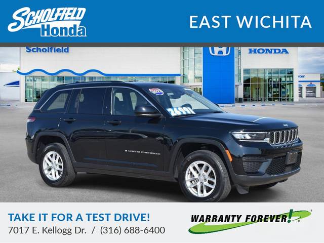 2023 Jeep Grand Cherokee Laredo 4WD photo