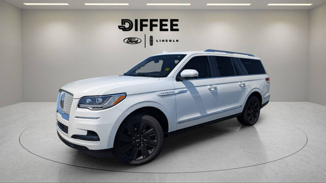 2023 Lincoln Navigator L Reserve 4WD photo