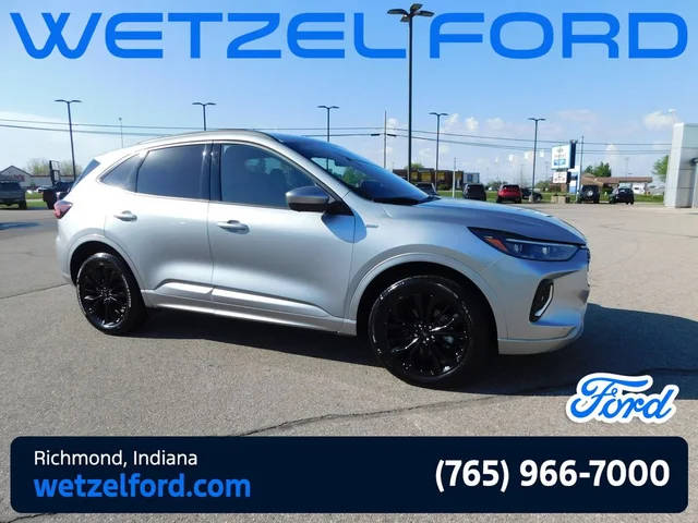 2023 Ford Escape ST-Line Elite AWD photo
