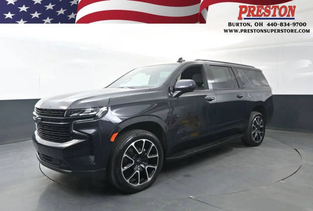 2023 Chevrolet Suburban RST 4WD photo