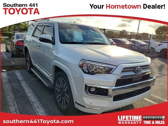 2023 Toyota 4Runner Limited RWD photo