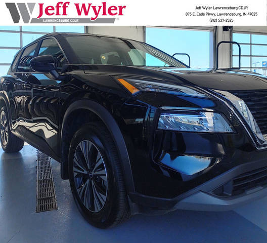 2023 Nissan Rogue SV FWD photo