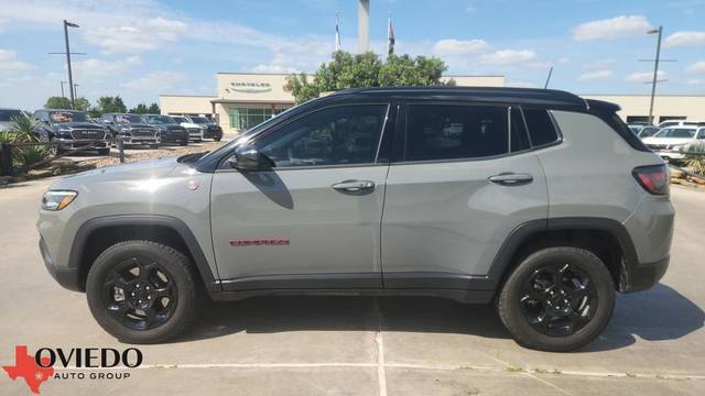 2023 Jeep Compass Trailhawk 4WD photo